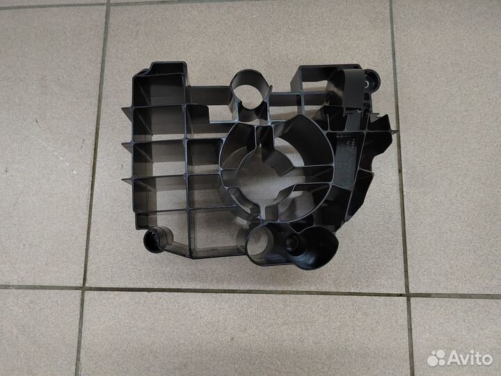 Маслоотражатель VAG 3,0TDI V6 059103138S