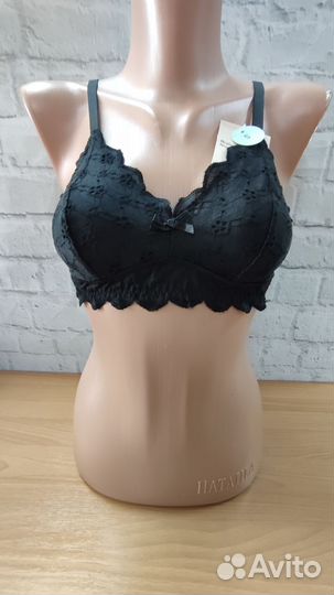 Бюстгалтера и топики для девочек подростков