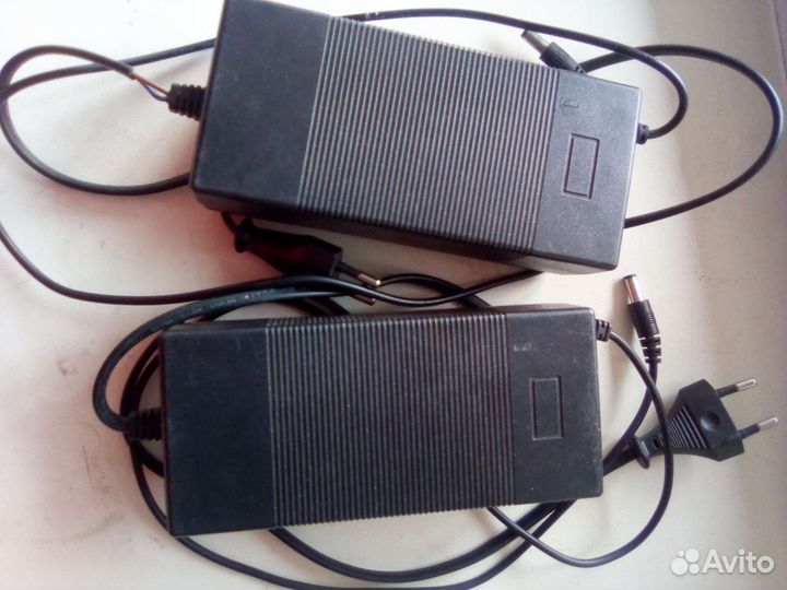 Зарядное для электро самаката