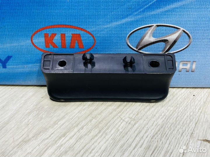 Ручка двери багажника KIA cerato 3