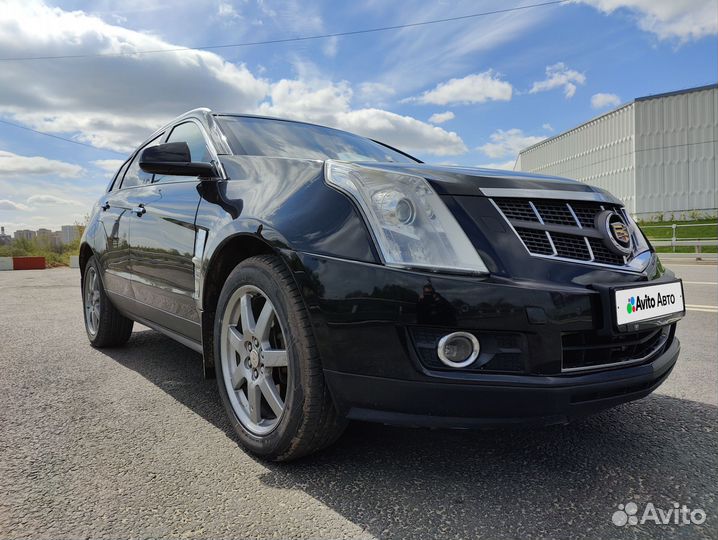 Cadillac SRX 3.0 AT, 2011, 255 000 км