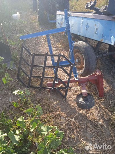 Мини-трактор КУРГАНМАШЗАВОД КМЗ-012, 1999