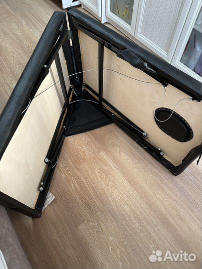 Массажный стол