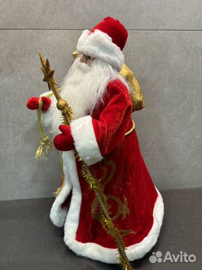 Дед Мороз под елку