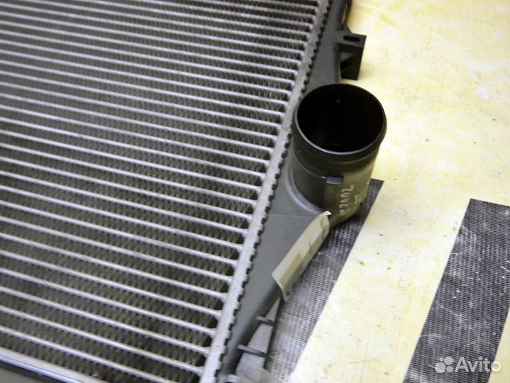 Интеркулер Вольво S60 S80 V70 XC70