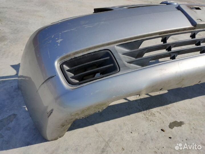 Бампер передний Nissan Serena C24 SR20DE 2002