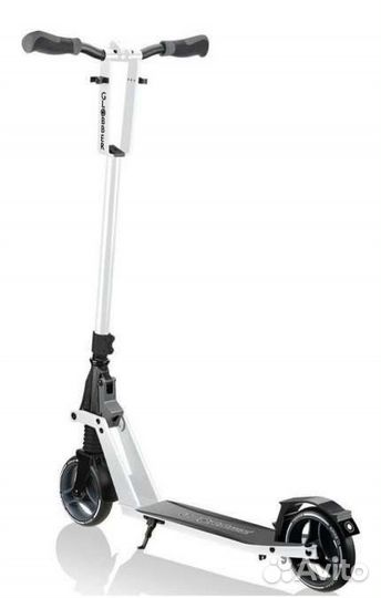 Самокат globber One K165 новый