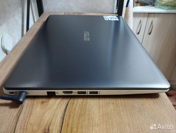 Ноутбук asus core i7