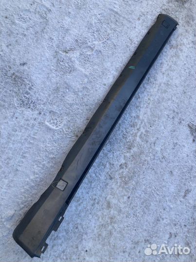 Накладка на порог правая сторона Mercedes W201(190