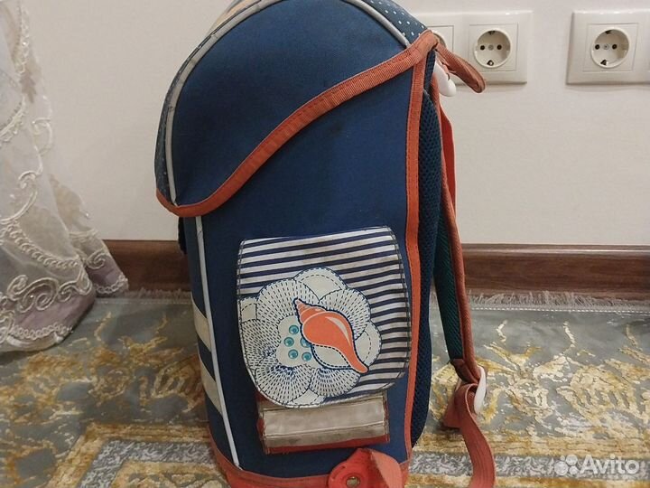 Школьный рюкзак