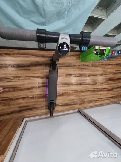 Электро самокат:Ninebot by Segway ES2 серый