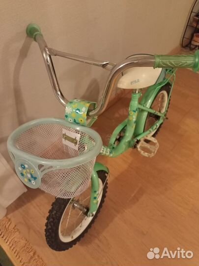 Детский четырехколесный велосипед