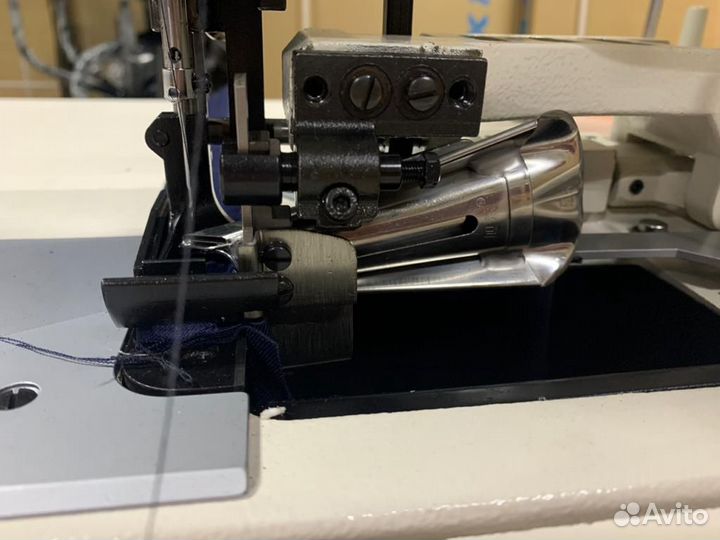 Juck J-1508AE для окантовки одеял