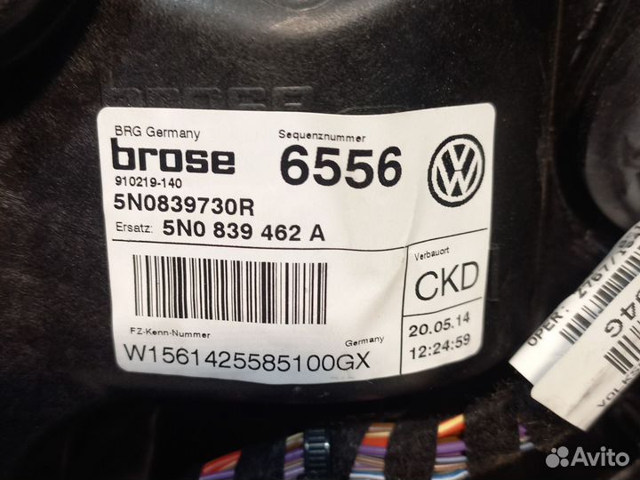 Стеклоподъемник задний правый Tiguan 1