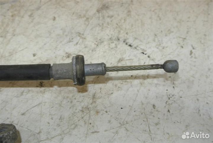 Трос стояночного тормоза Nissan X-Trail (T31) 200