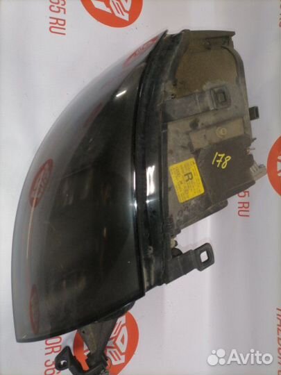 Фара ксенон передняя правая Audi Tt 8N AUQ 2002