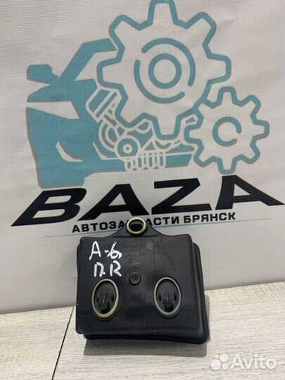 Блок комфорта Audi a6 c7 передней правой двери