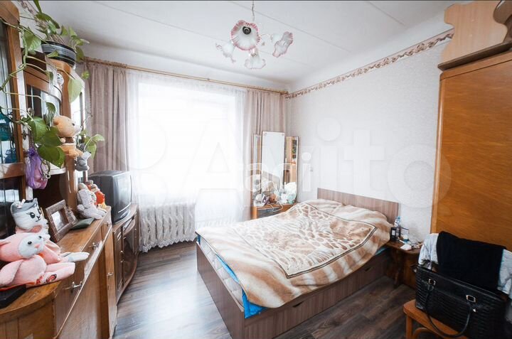 3-к. квартира, 53 м², 3/3 эт.