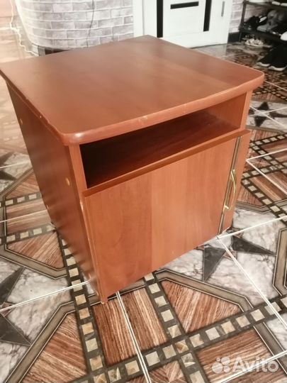 Тумба прикроватная бу