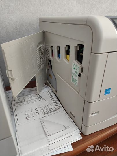 Цветной принтер Kyocera ecosys fs-c5025n