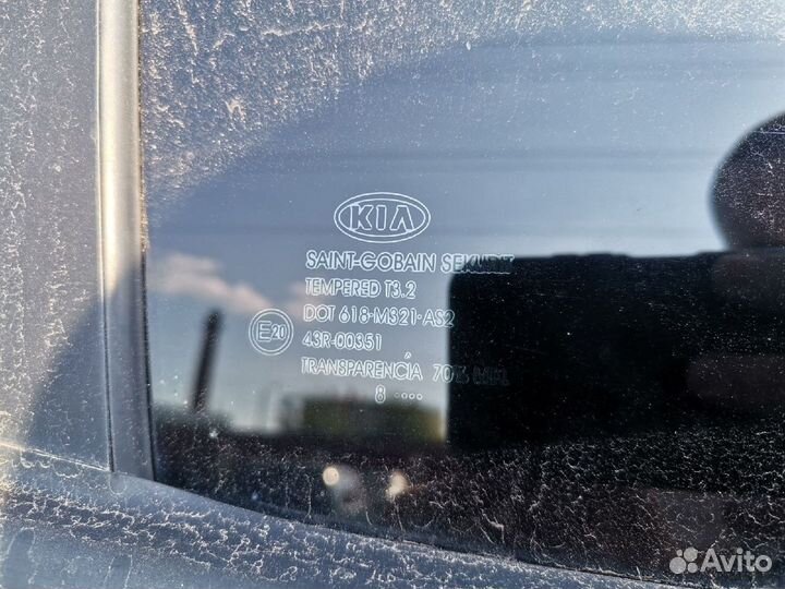 Заднее правое стекло двери kia ceed 1 ed 2008