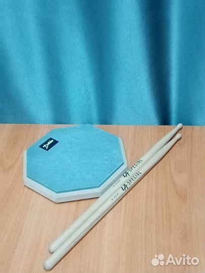 Пэд барабанный с палками