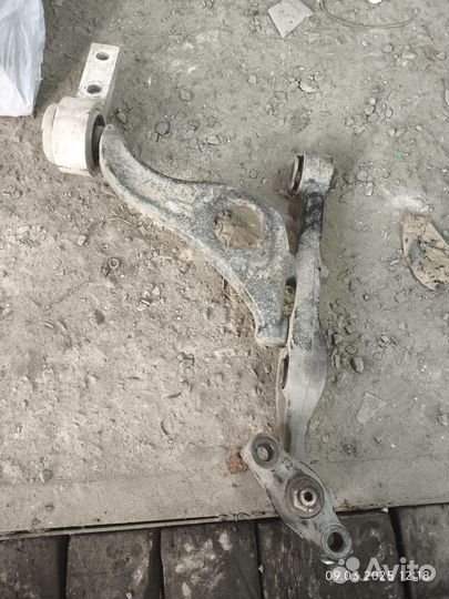 Передние рычаги