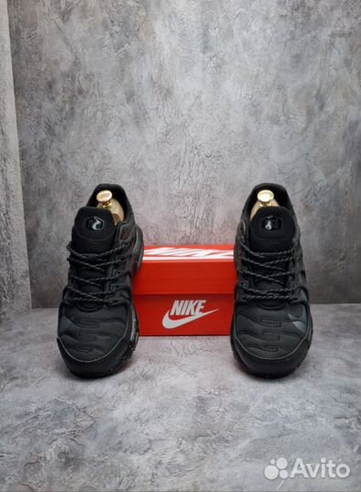 Кроссовки мужские nike