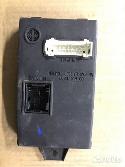 Блок комфорта 8200564718 Renault Логан
