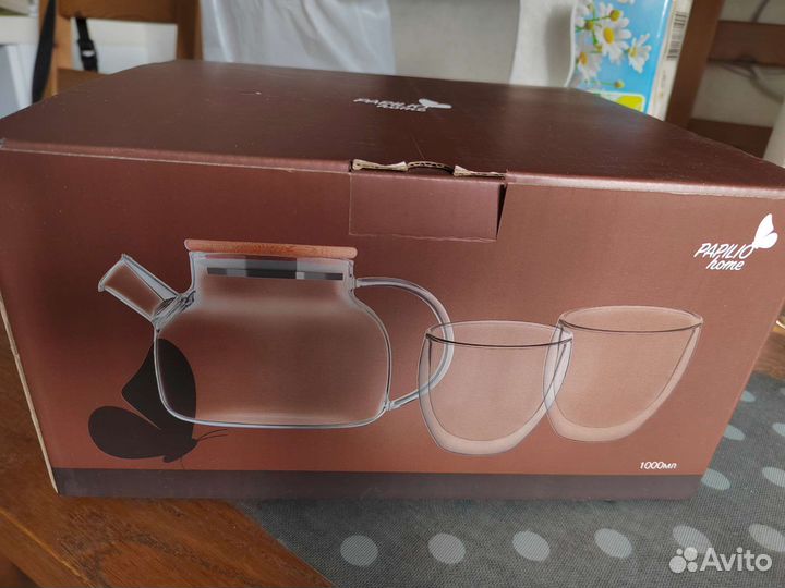 Чайный набор-чайник и две кружки, новый