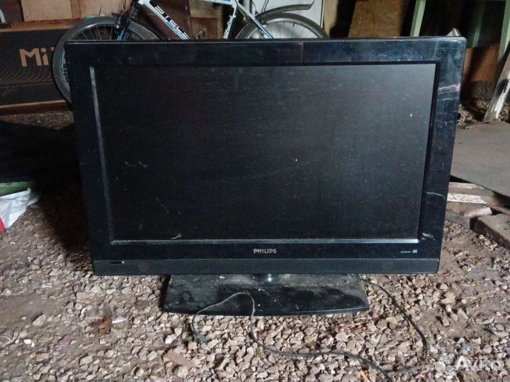 Телевизор на запчасти Phillips