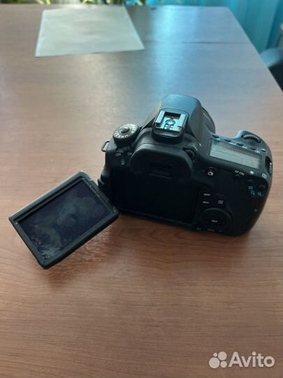 Фотоаппарат Canon EOS 60D + Canon EF 50mm f/1.4