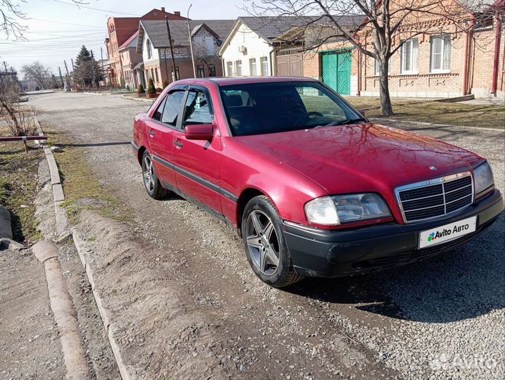 Mercedes-Benz C-класс 1.8 МТ, 1994, 276 000 км