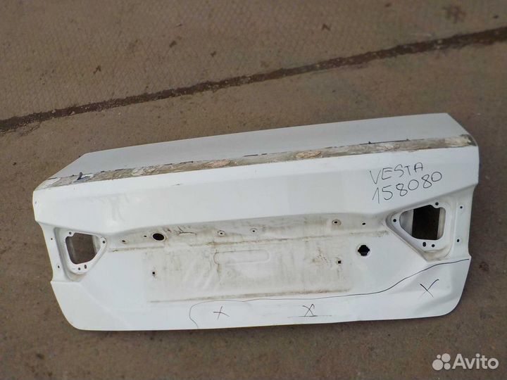 Крышка багажника LADA Vesta седан