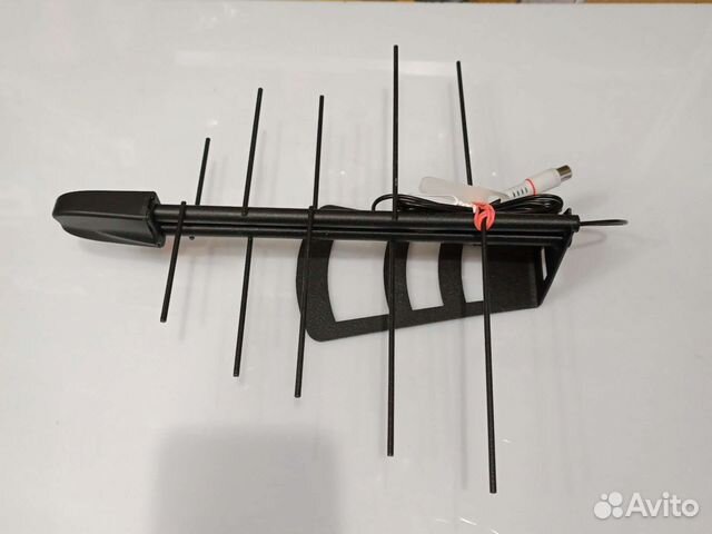 Антенна комнатная с усилителем DVS Home-10