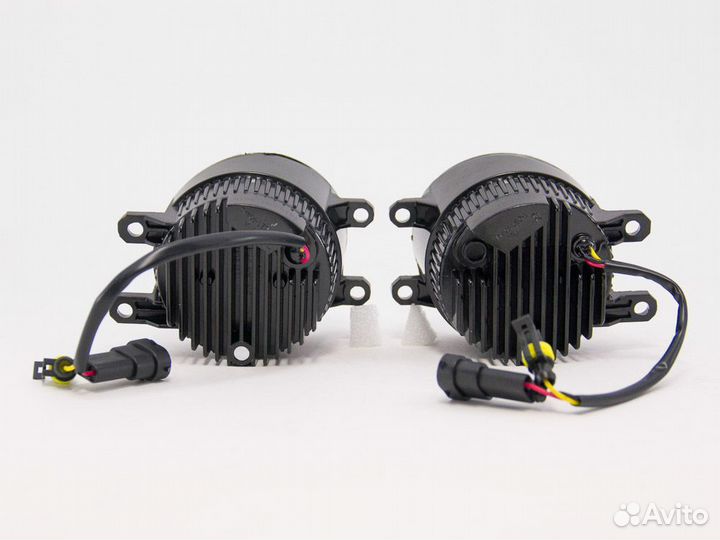 Светодиодные противотуманные фары Toyota Camry 40