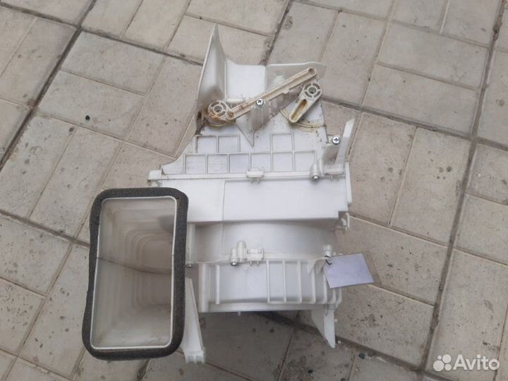 Корпус отопителя Nissan Murano Z50