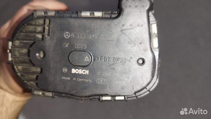 Дроссельная заслонка