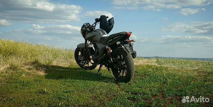 Stels flame 200