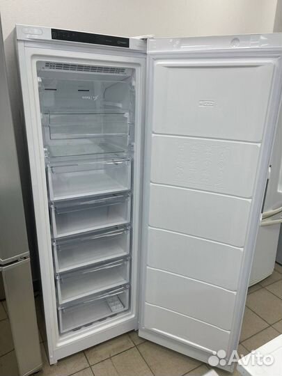 Морозильная камера indesit