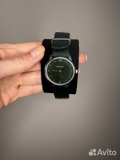 Часы наручные