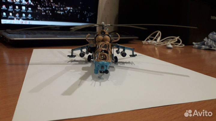 Модель ми-24В Звезда, советские мотострелки 1:72