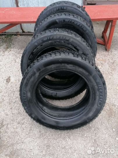 Michelin Agilis X-Ice North 2.25/60 R16