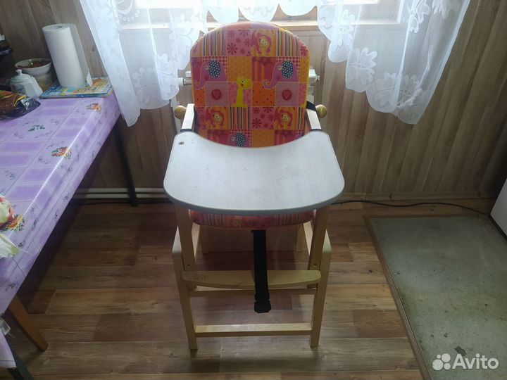 Стульчик для кормления трансформер