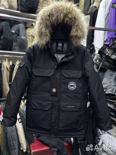 Зимняя куртка canada goose