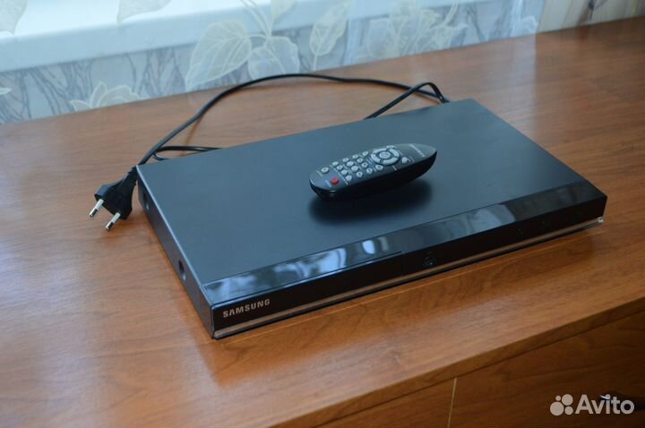 DVD-плеер Samsung с караоке