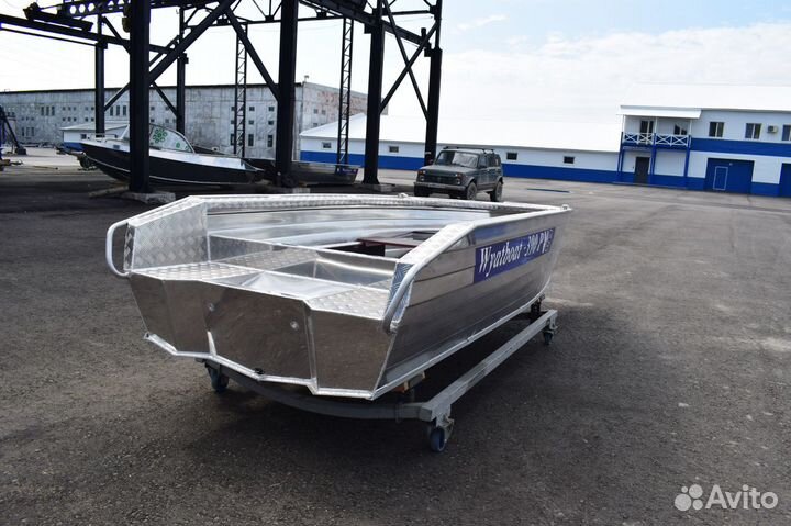 Лодка с увеличенными бортами Wyatboat-390Р новая