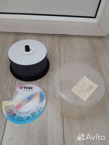 Диски DVD-R,подставка для дисков,чехол д/дисков