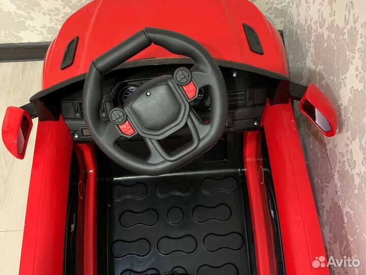 Детский электромобиль