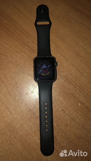 Продам часы Apple Watch Series 1